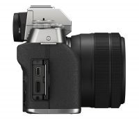 FUJIFILM X-T200 15-45mm