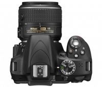 Nikon D3300 18-55 VR II + SD 32 GB Ultra 
