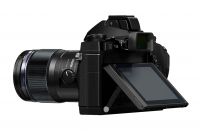 OLYMPUS OM-D E-M1