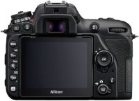 Nikon D7500